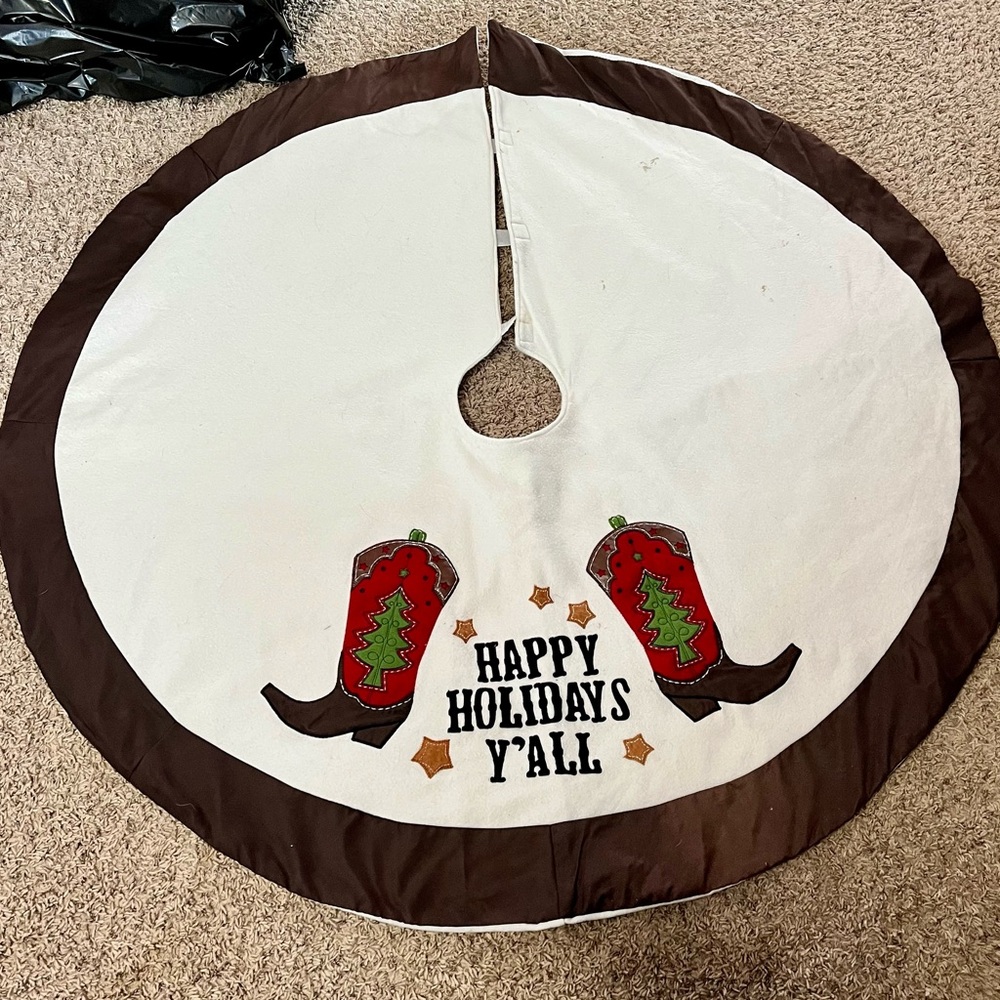 Cowboy western Christmas tree skirt